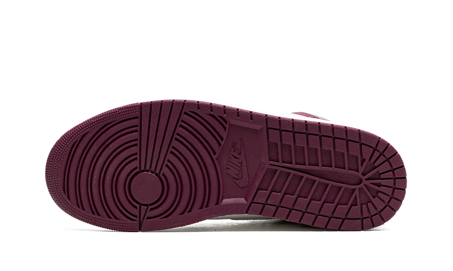 Air Jordan 1 Retro High OG "Bordeaux"