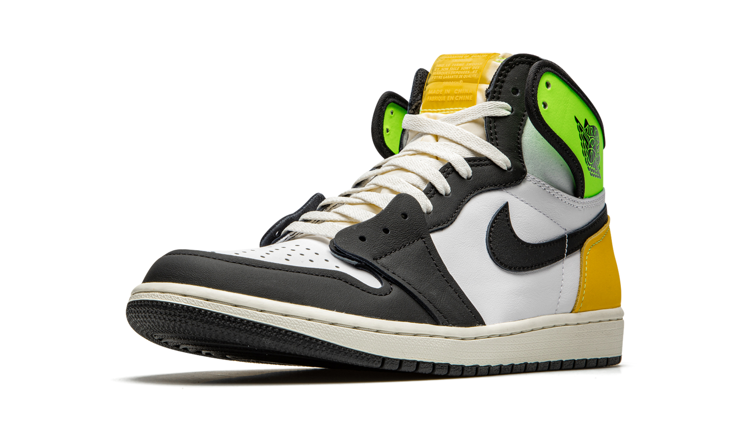 Air Jordan 1 Retro High OG "Volt Gold"