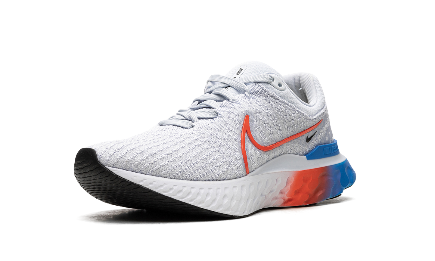 REACT INFINITY RUN FK 3 WMNS "Grey Bright Crimson"