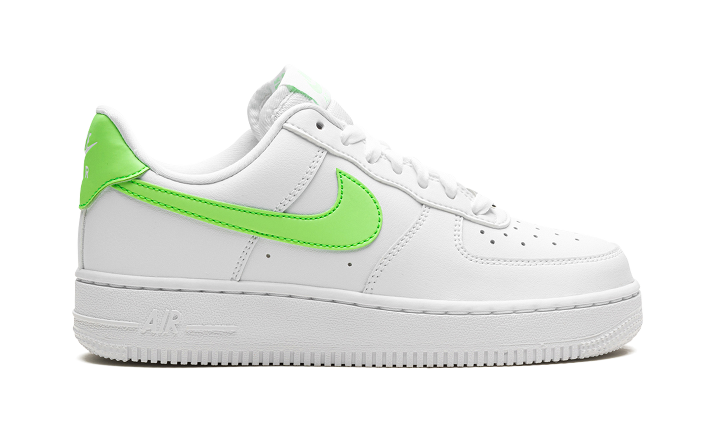 AIR FORCE 1 '07 WMNS "LIME GREEN"