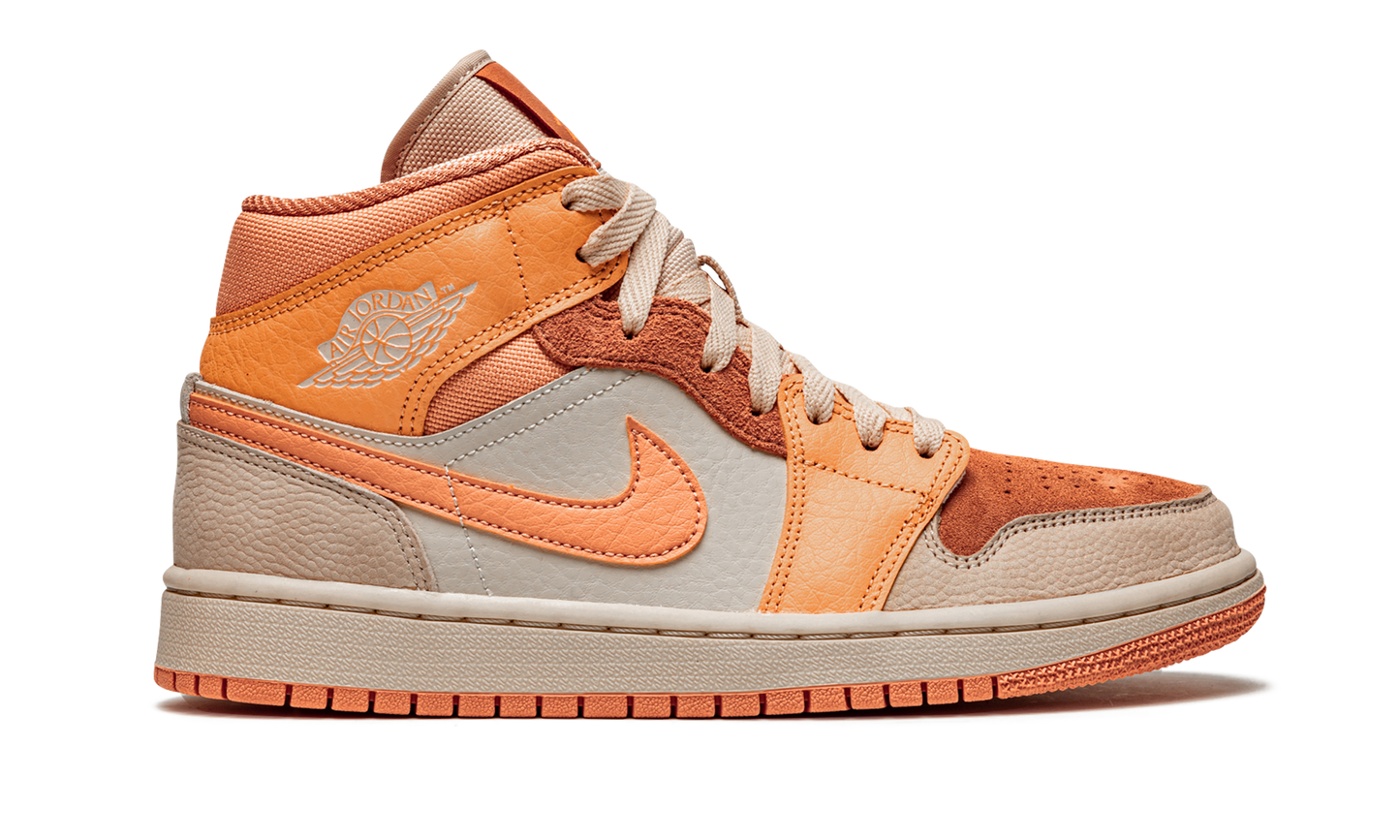 AIR JORDAN 1 MID WMNS "Apricot"