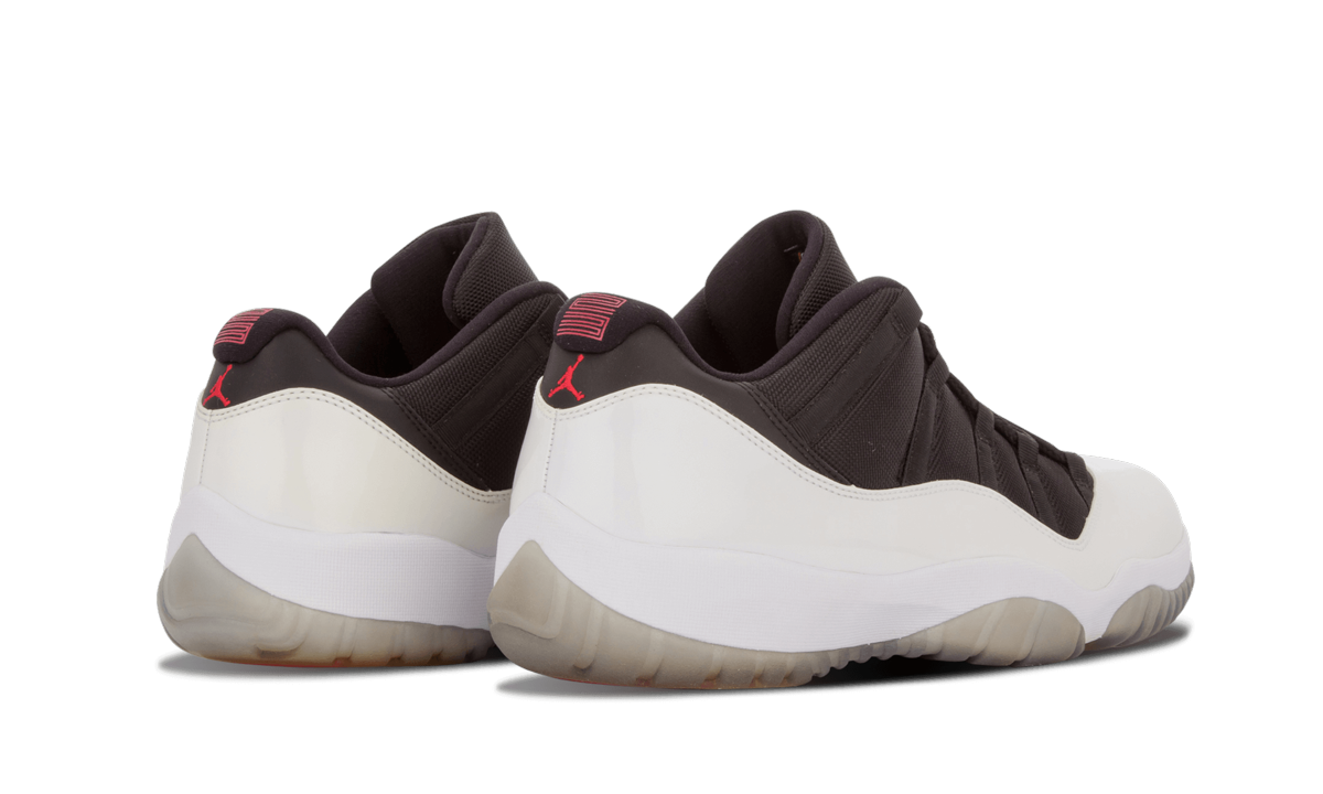 Air Jordan 11 Retro Low "Tuxedo"