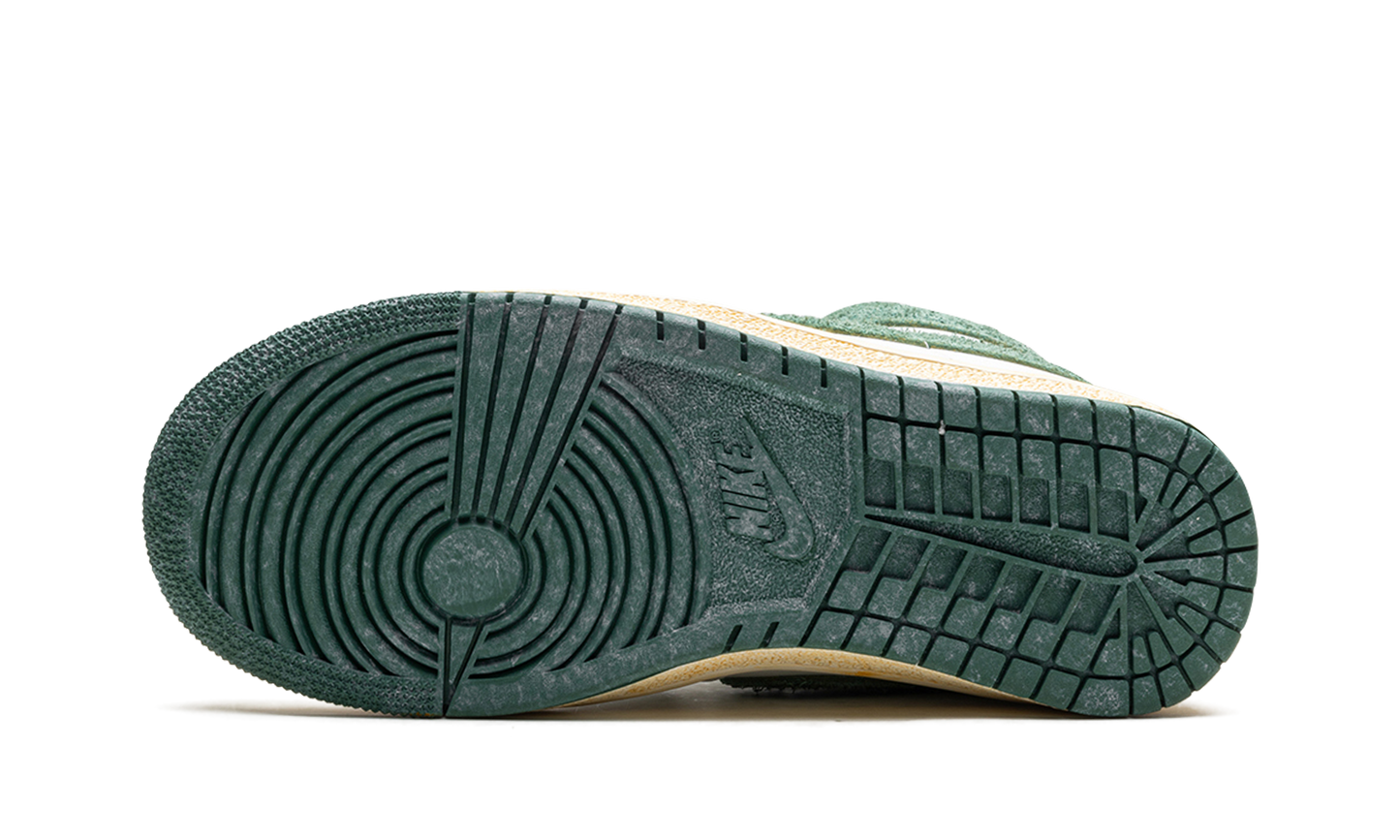 Jordan Air Ship Pe Sp "A Ma Maniére Green Stone"