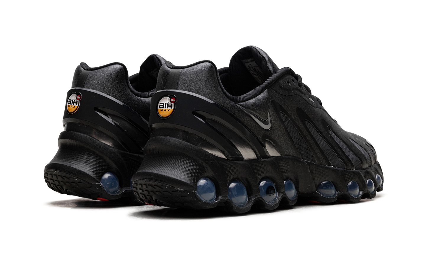 Air Max Dn8 WMNS "Black Metallic Dark Grey"
