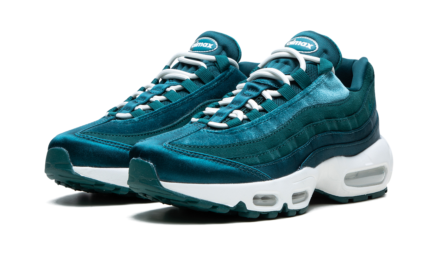 AIR MAX 95 MNS WMNS "Green Velvet"
