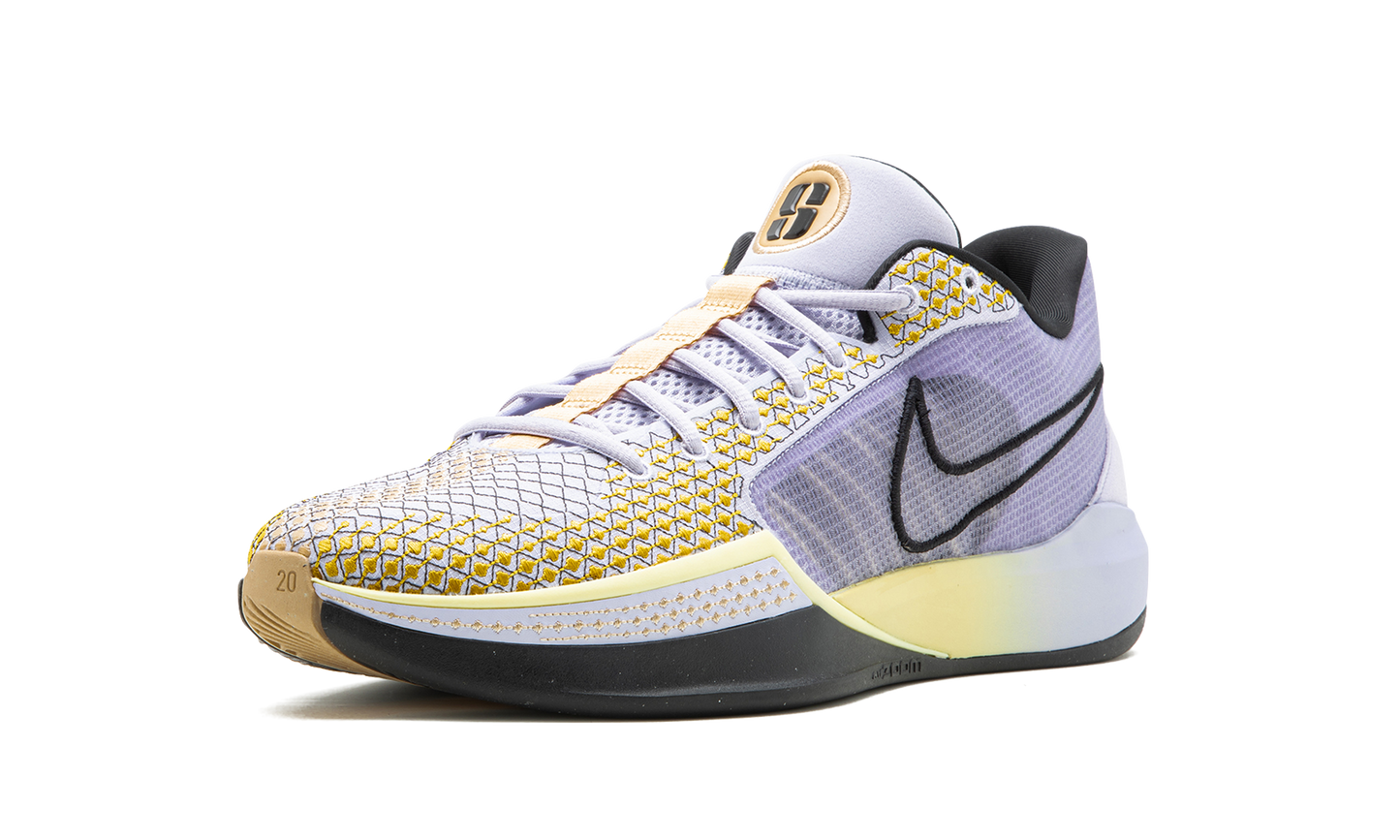 NIKE SABRINA 1 WMNS "Spark"