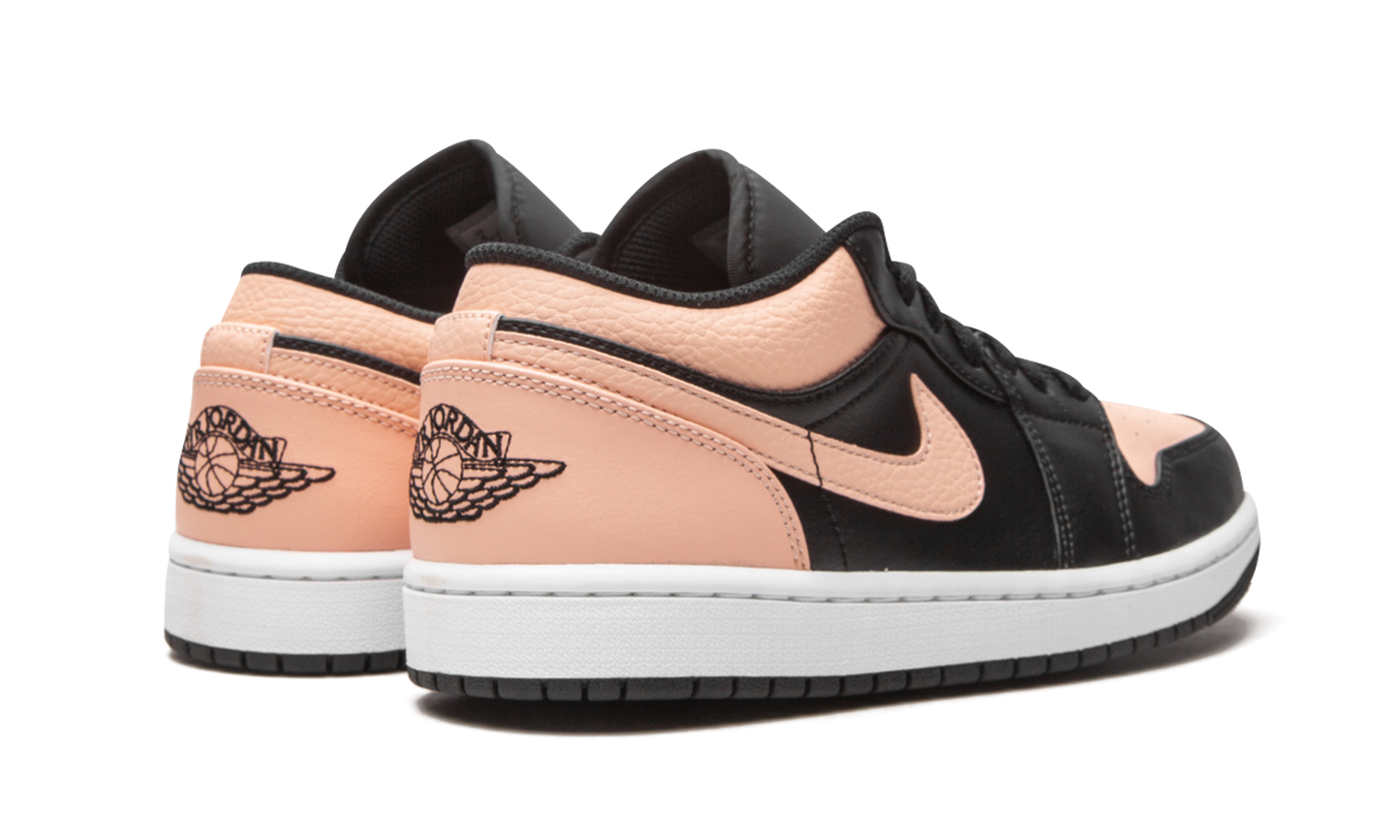 Air Jordan 1 Low "Crimson Tint"