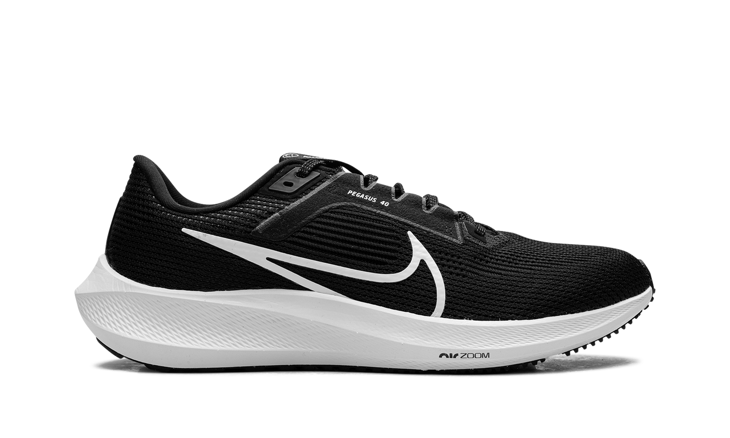 Air Zoom Pegasus 40 "Black White"