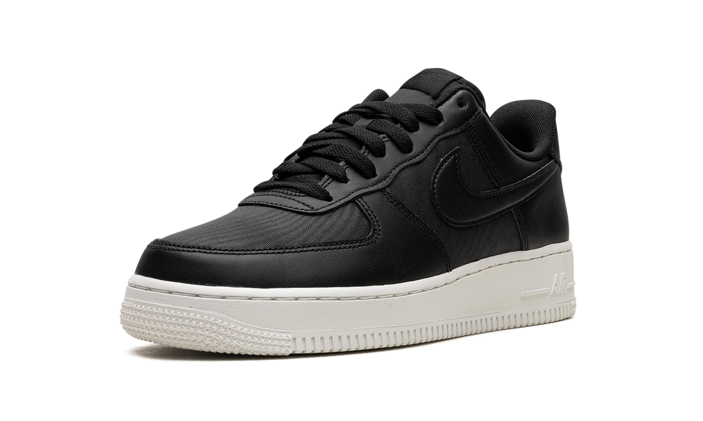 Air Force 1 Low "Black - Nylon"