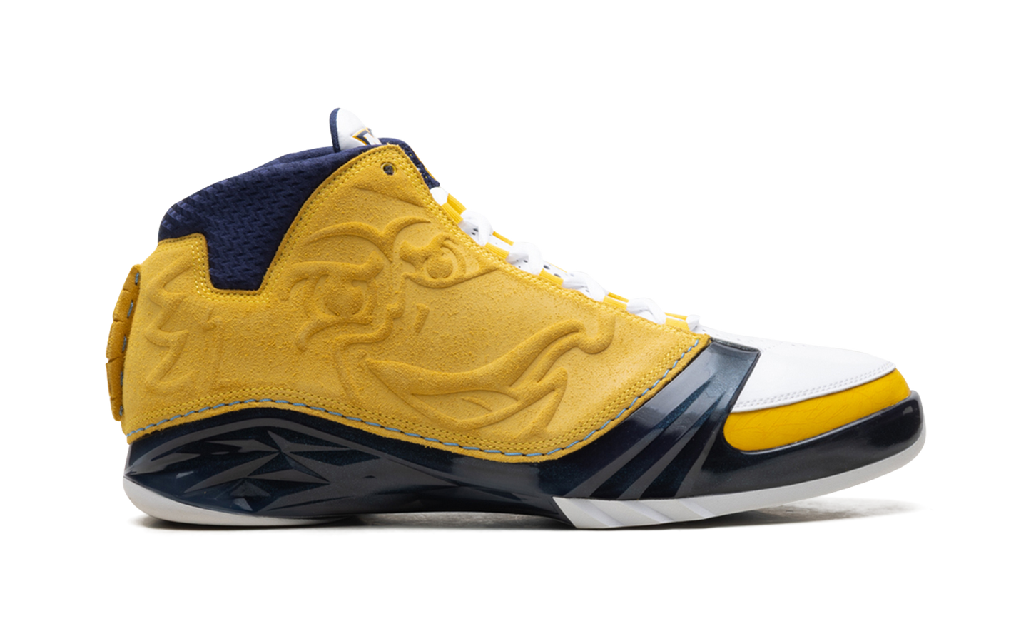 Jordan 23 Retro PE "Marquette"