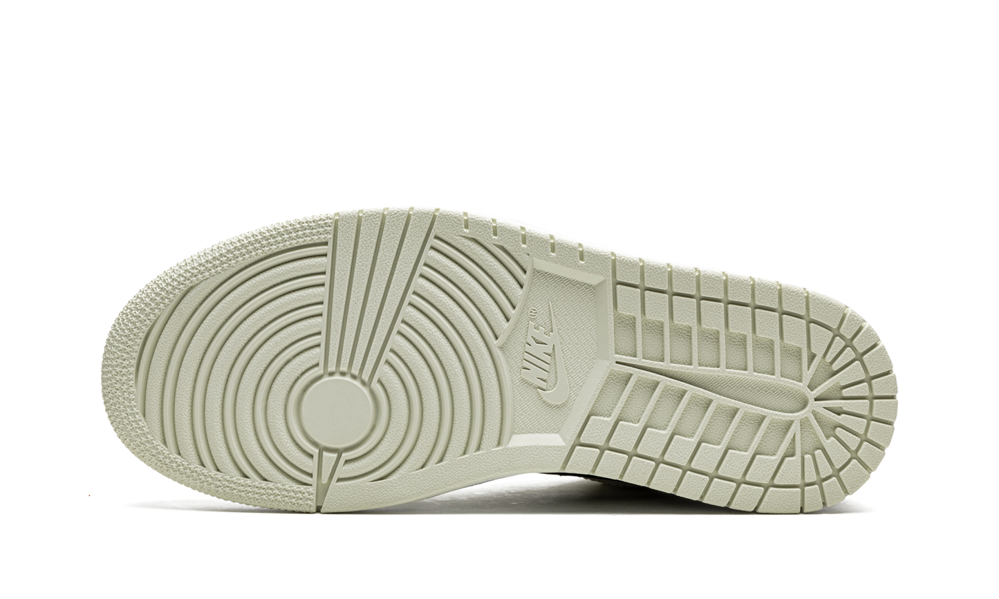 AIR JORDAN 1 LO WMNS "Coconut Milk"