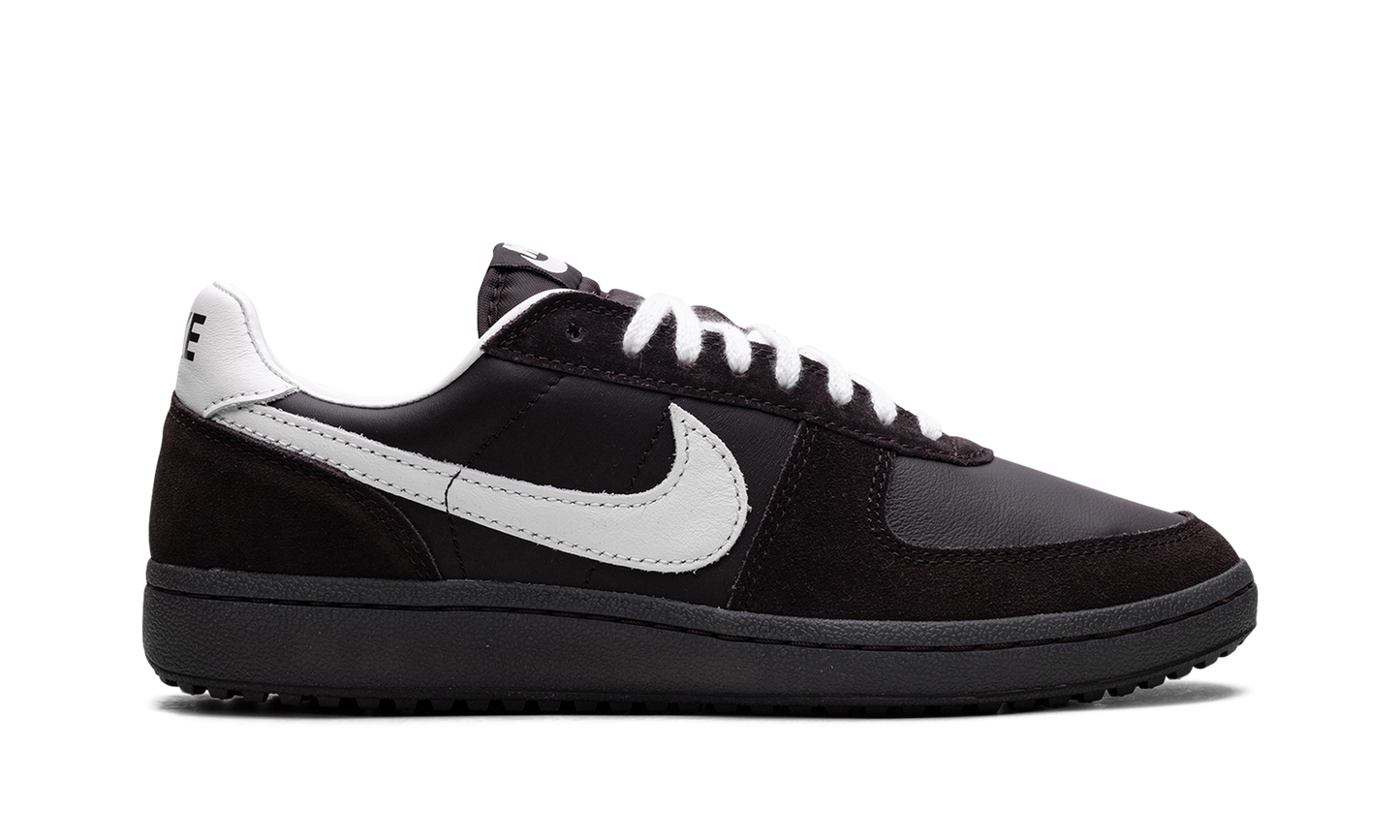 Field General 82 WMNS "London"