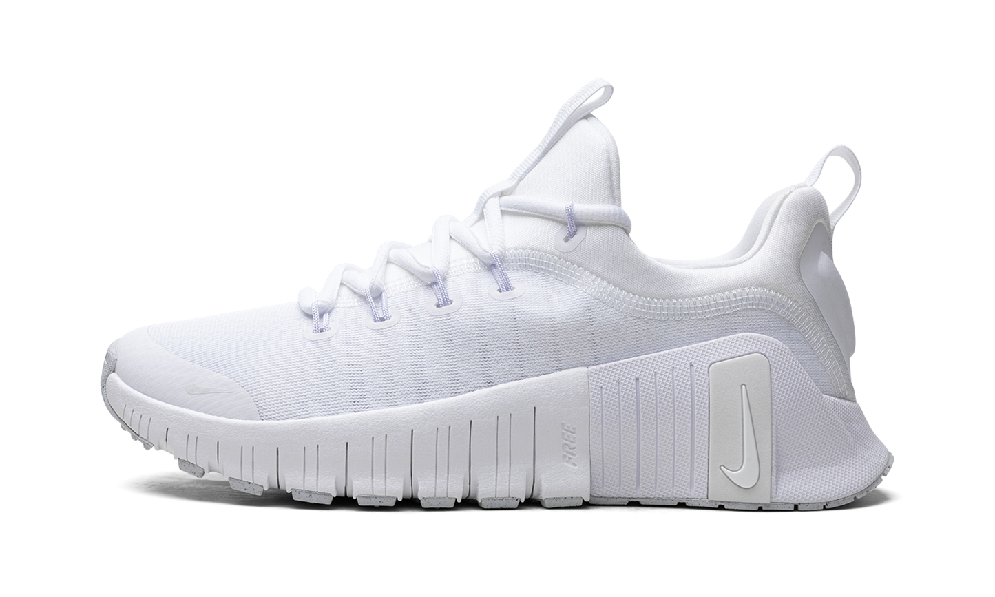 Free Metcon 6 WMNS "Platinum Tint"