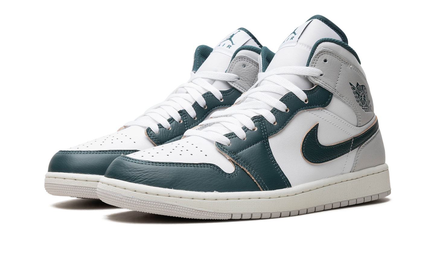 Air Jordan 1 "Oxidized Green"