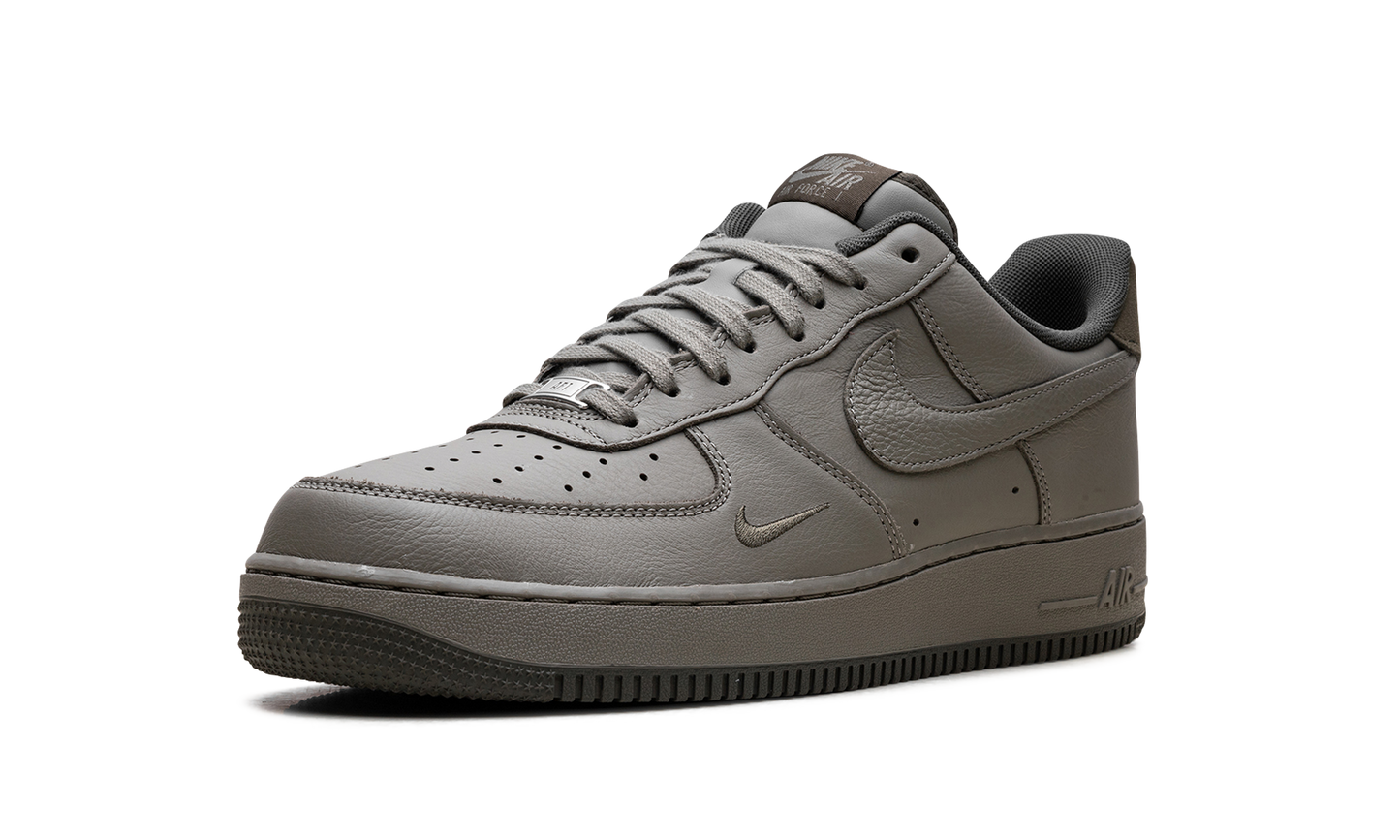 Air Force 1 Low '07 LV8 "Light Army Cargo Khaki"