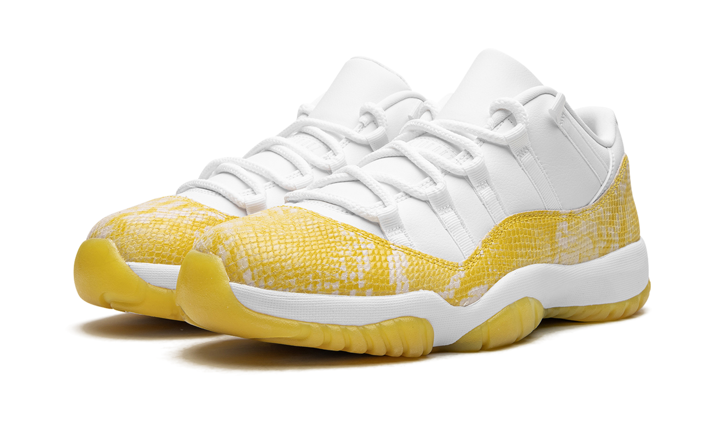 AIR JORDAN 11 LOW WMNS "Yellow Snakeskin"