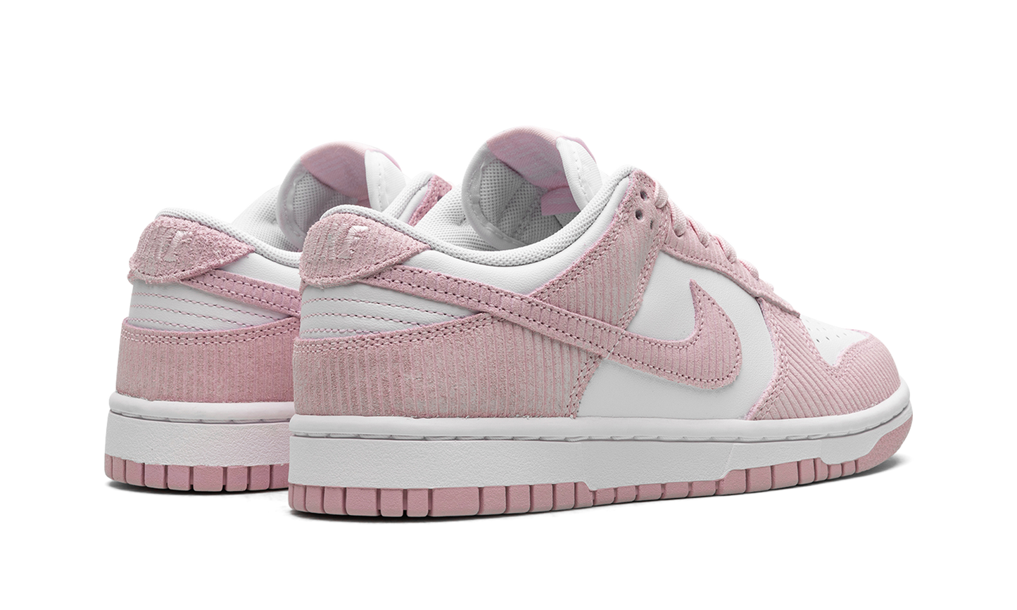DUNK LOW WMNS "PINK CORDUROY"