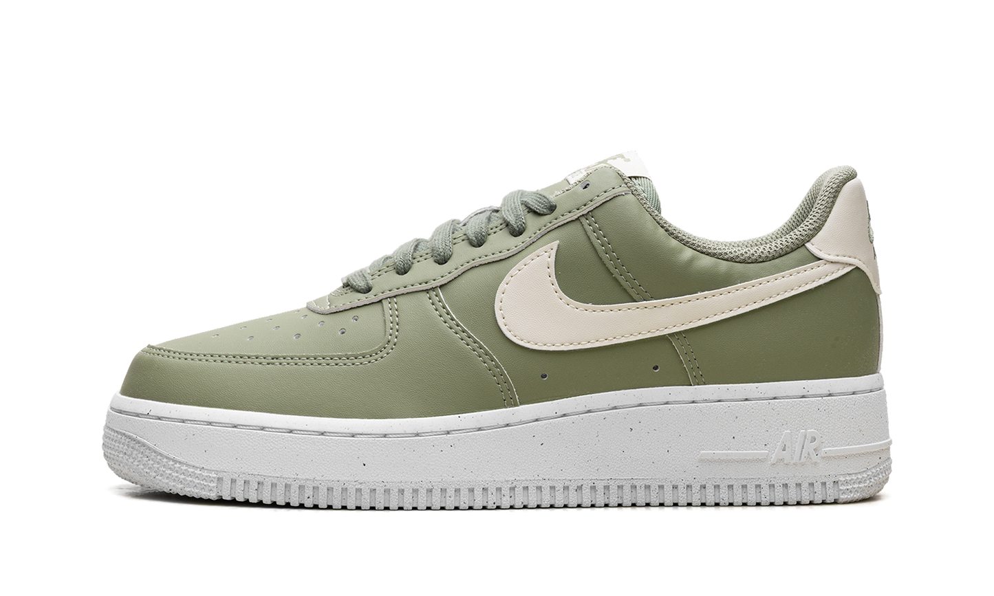 Air Force 1 '07 Next Nature WMNS "Oil Green"