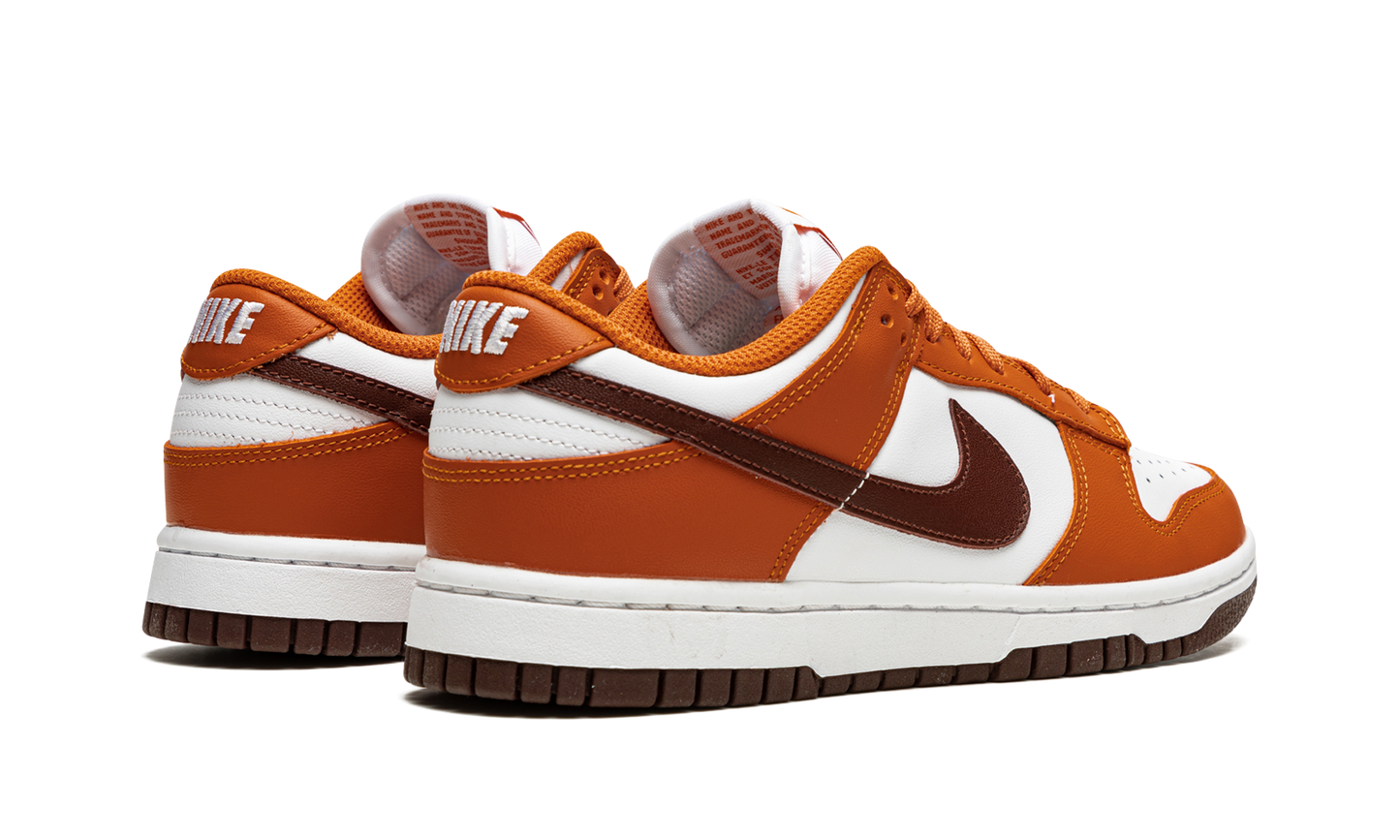 DUNK LOW WMNS "Bronze Eclipse"