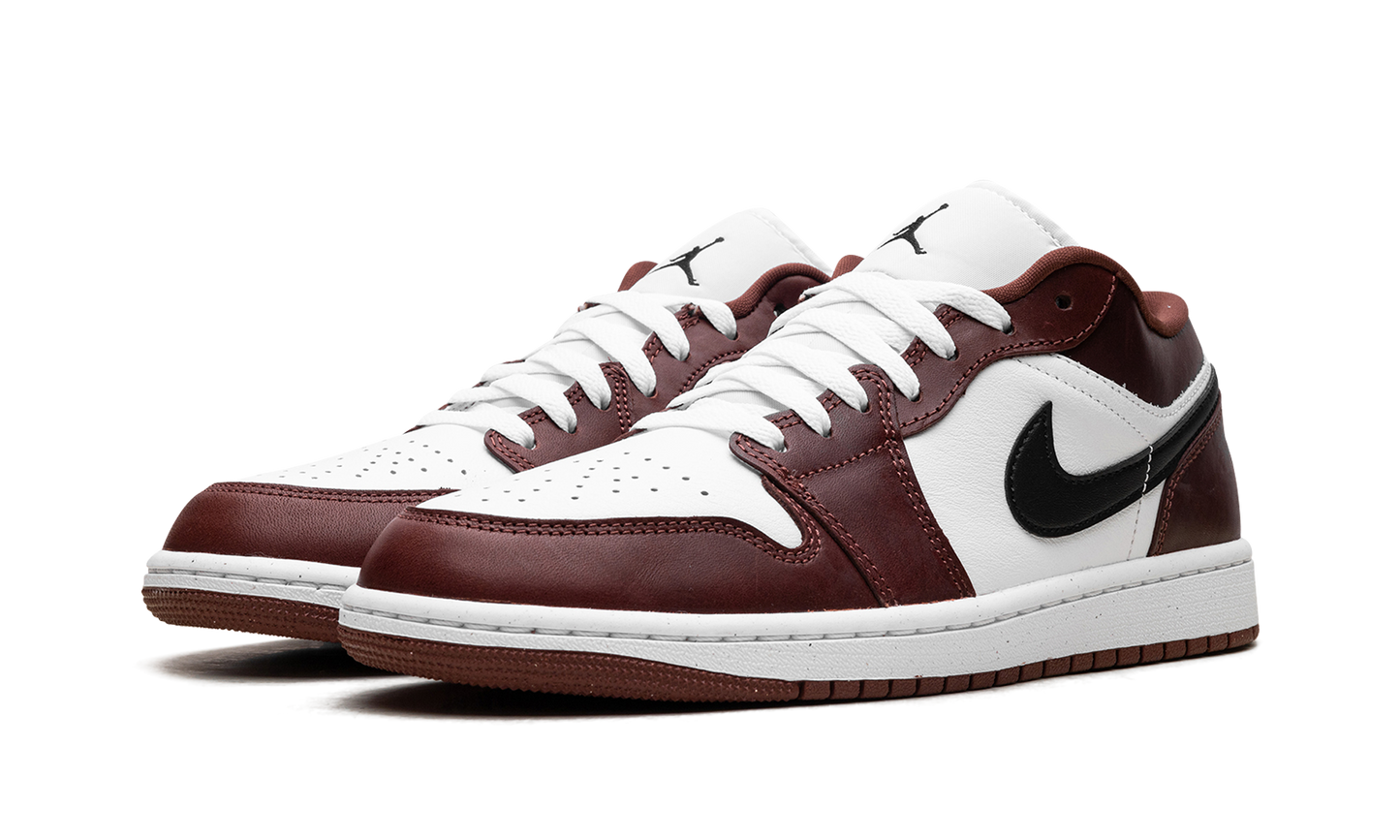 Jordan 1 Low SE "Dark Pony"