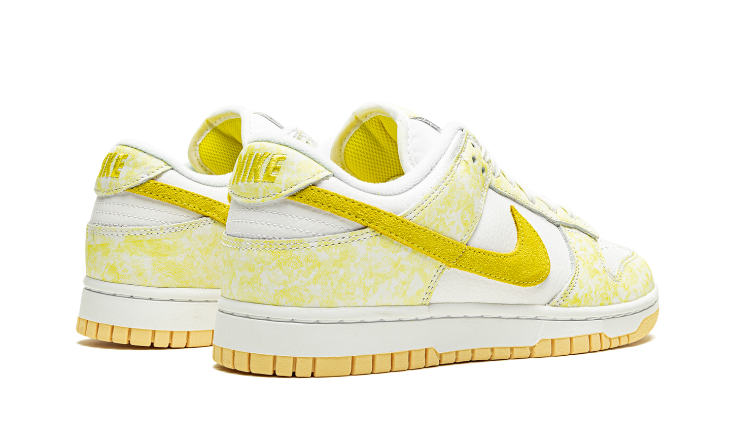 DUNK LOW WMNS "Yellow Strike"