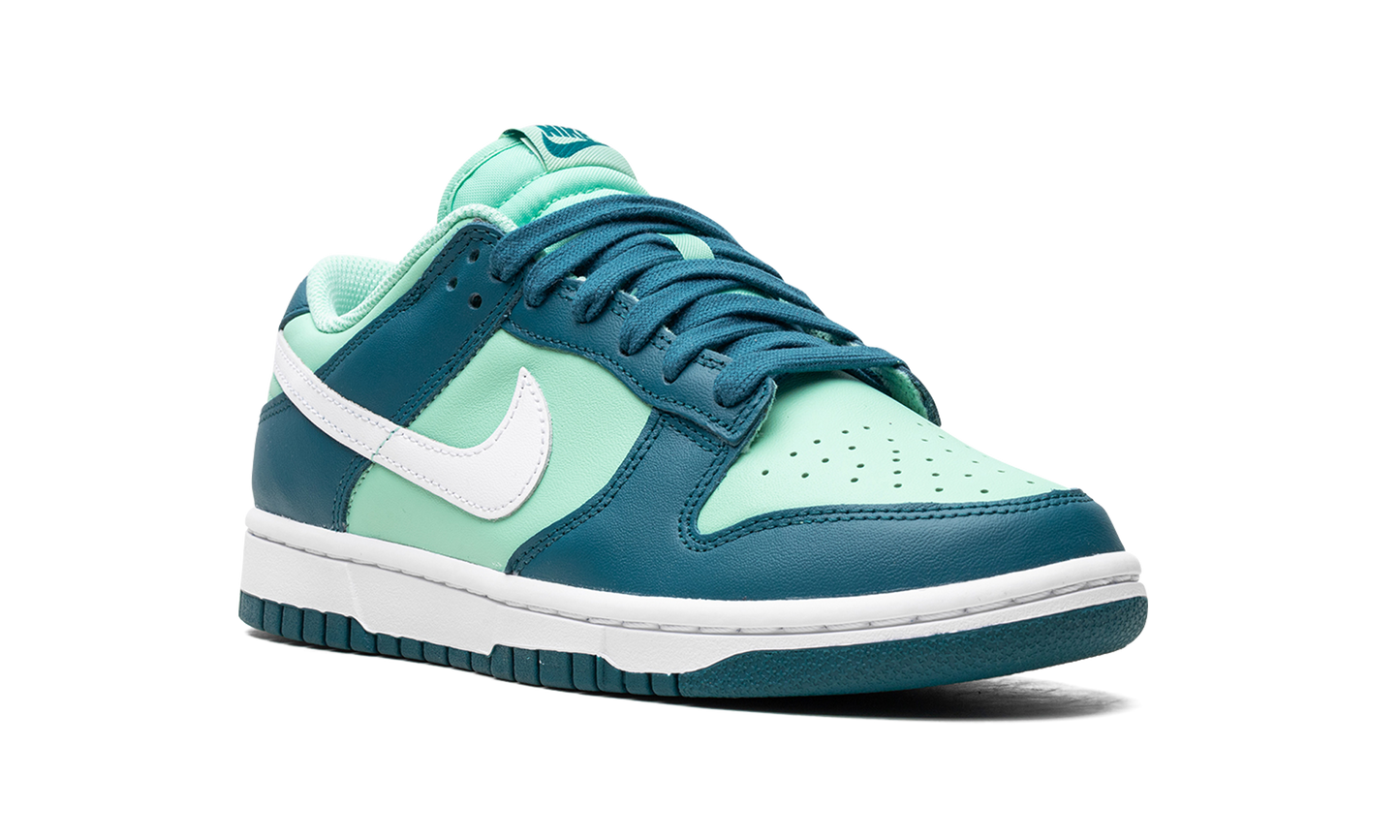 DUNK LOW WMNS "Geode Teal"