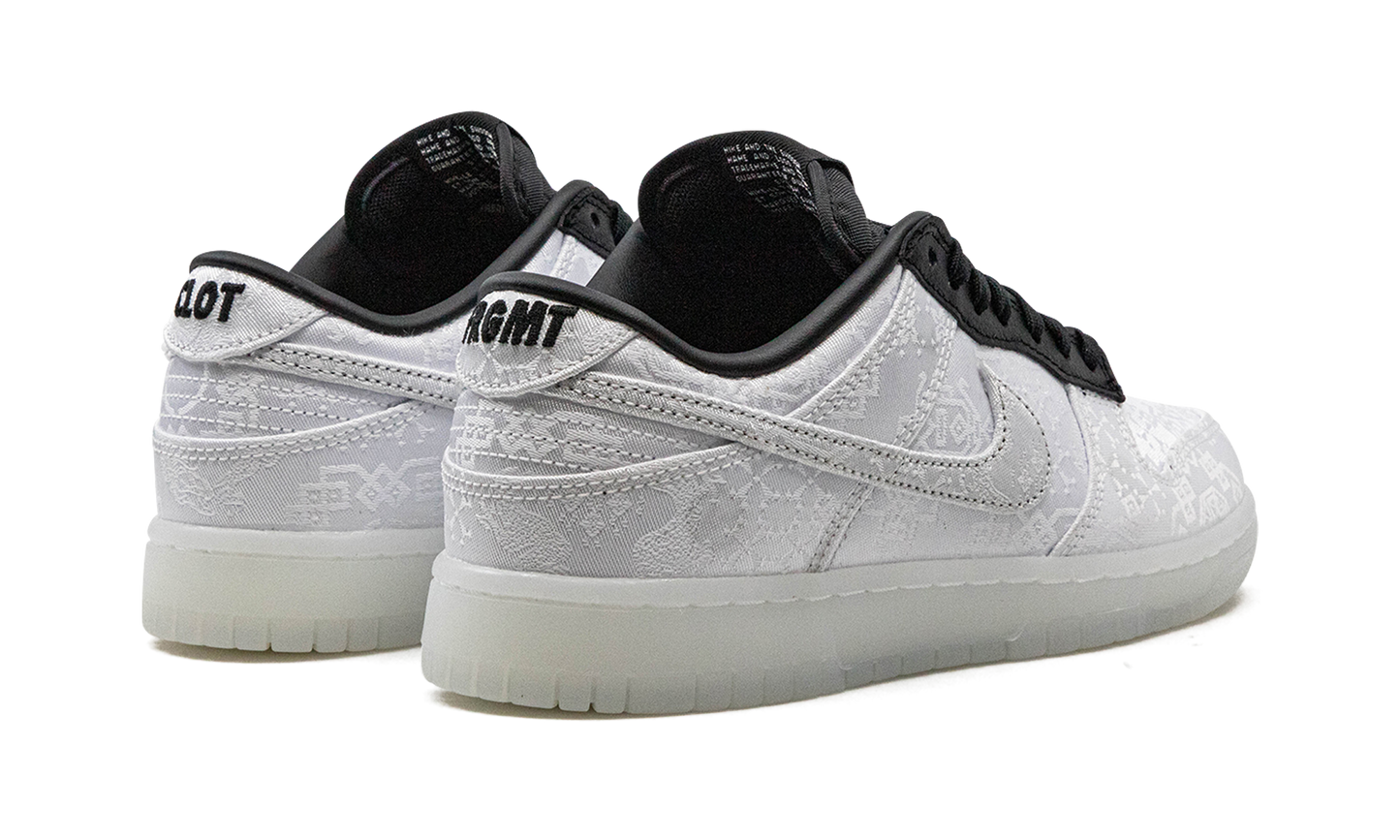 Dunk Low "Fragment Design - Clot"