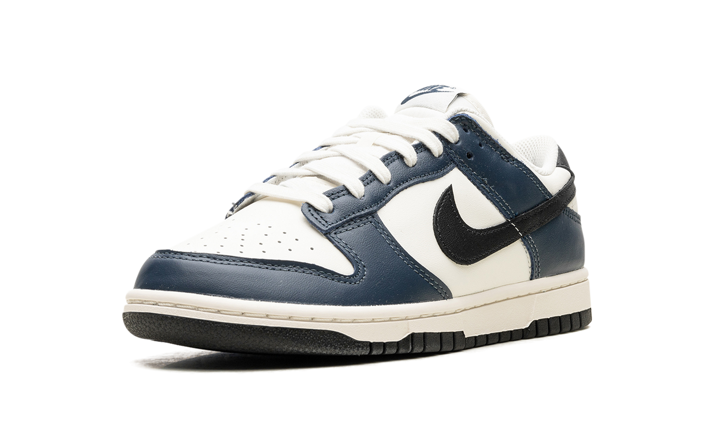 Dunk Low WMNS "Midnight Navy"
