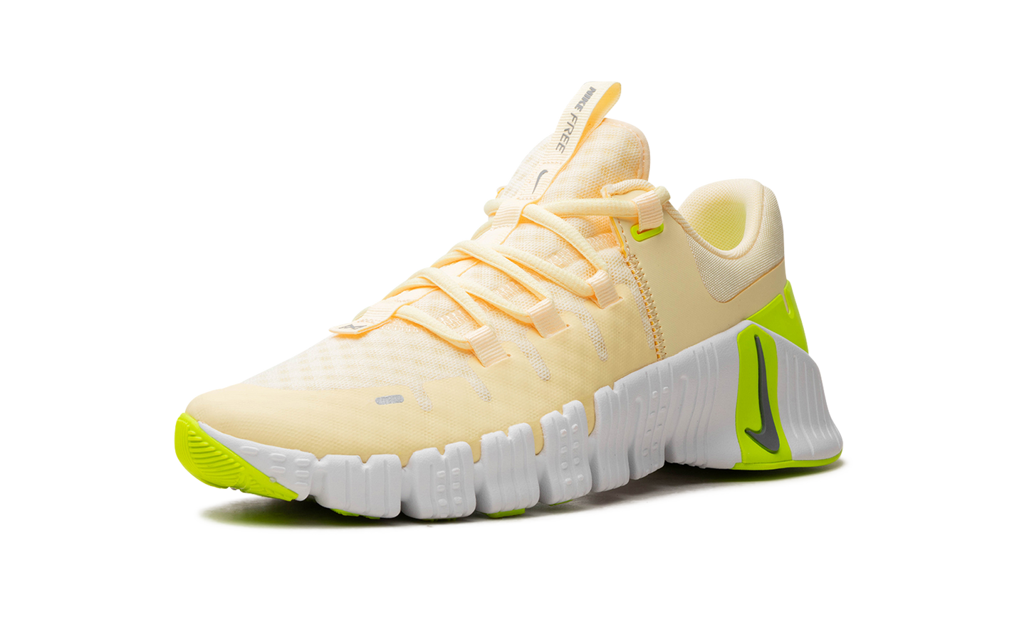 Free Metcon 5 WMNS "Citron Tint Volt"