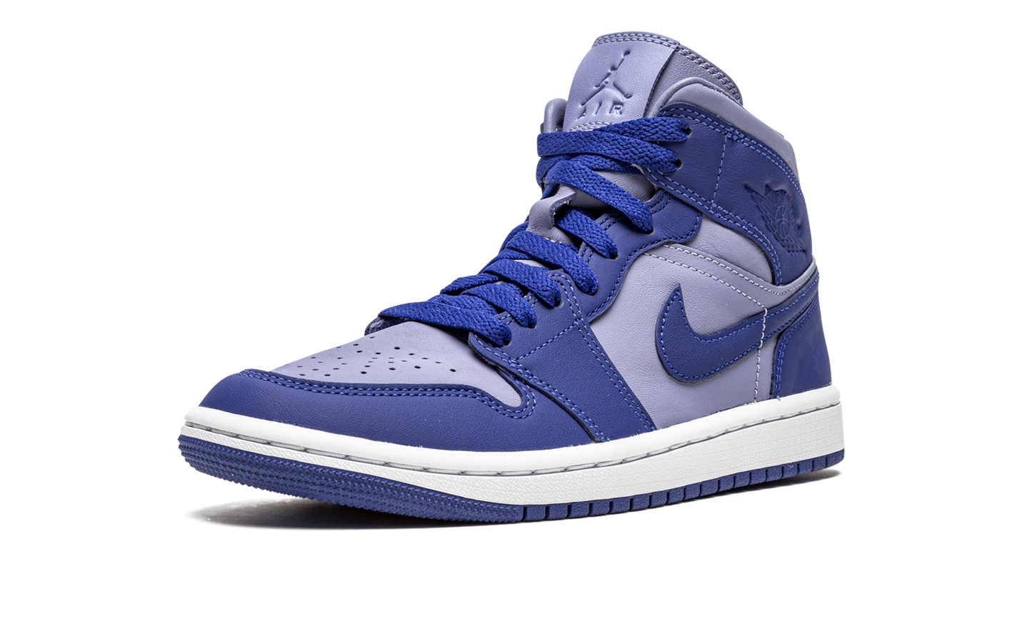 AIR JORDAN 1 MID SE WMNS "Iron Purple"