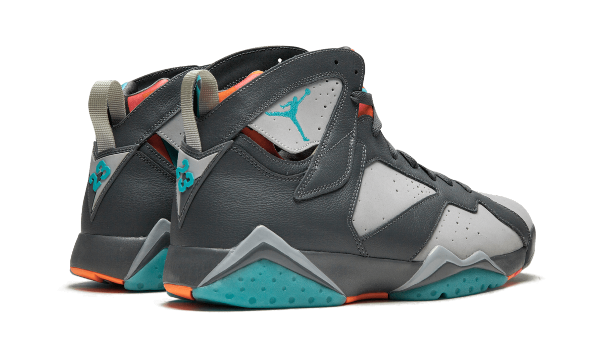 Air Jordan 7 Retro "Barcelona Nights"