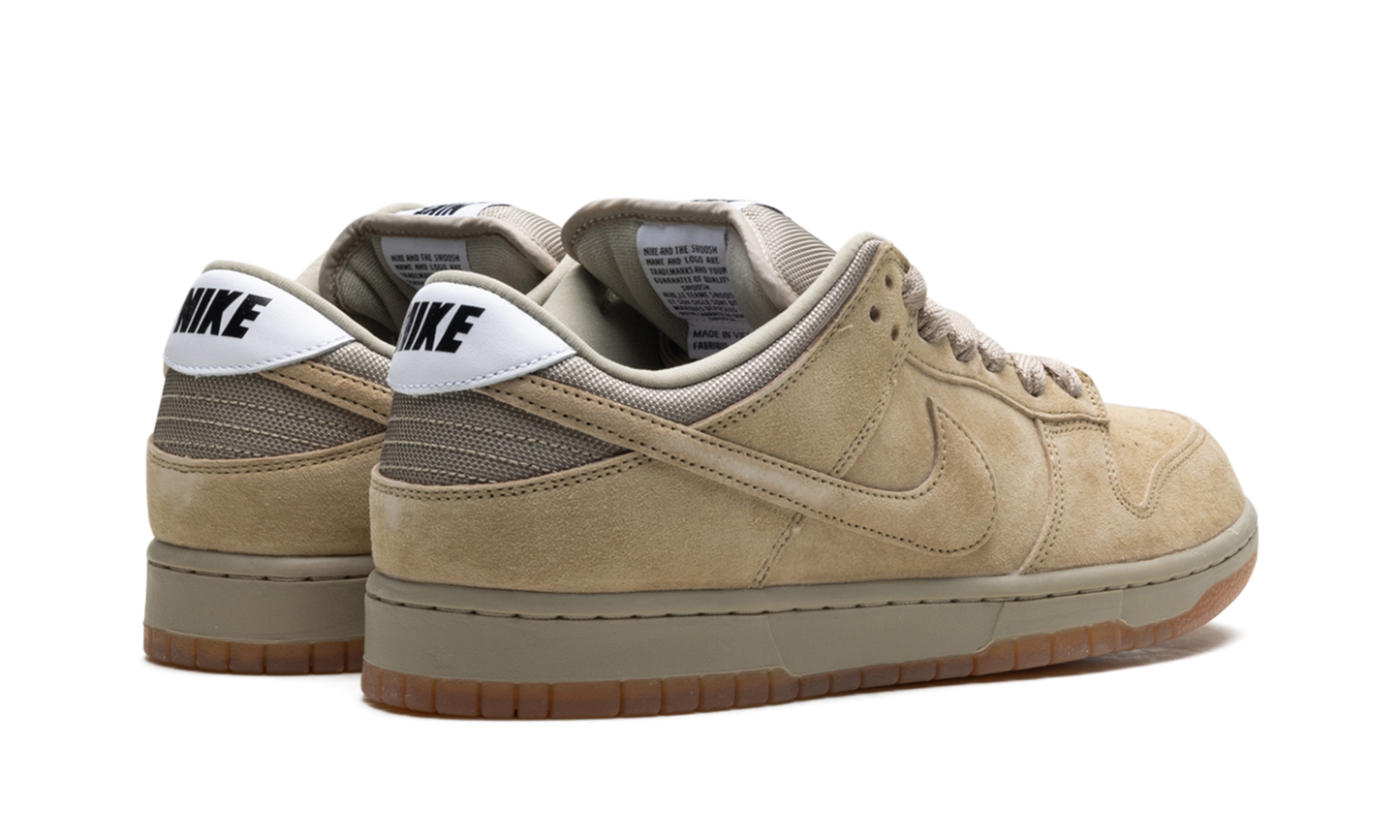 Dunk Low "Parachute Beige"