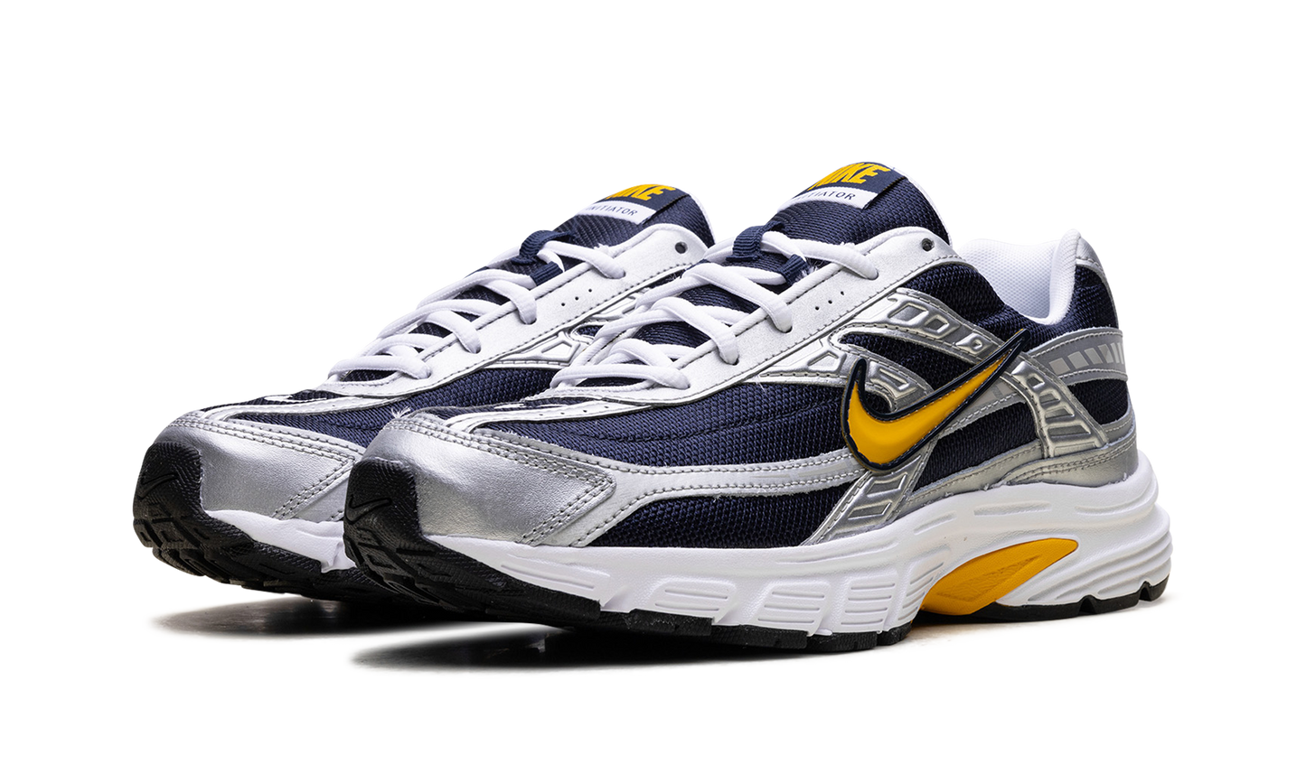 Initiator "Obsidian Metallic Silver Gold"