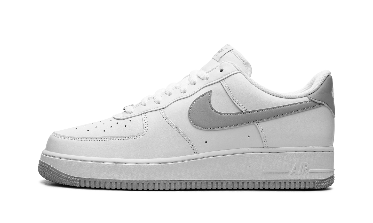Air Force 1 Low '07 "White Light Smoke Grey"