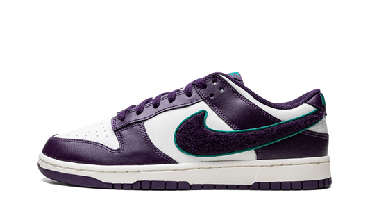 Dunk Low "Chenille Swoosh - Grand Purple"