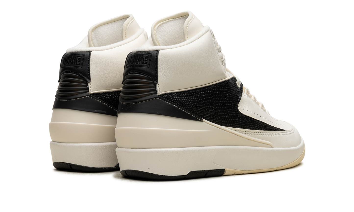 Jordan 2 Retro WMNS "Sail Black"