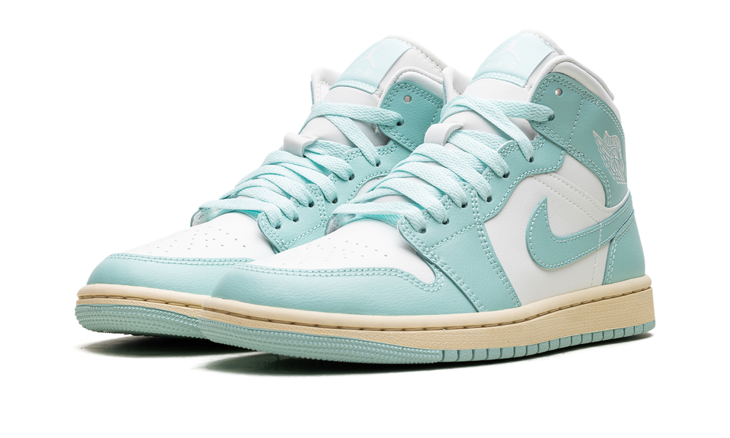 AIR JORDAN 1 MID WMNS "LIGHT DEW"