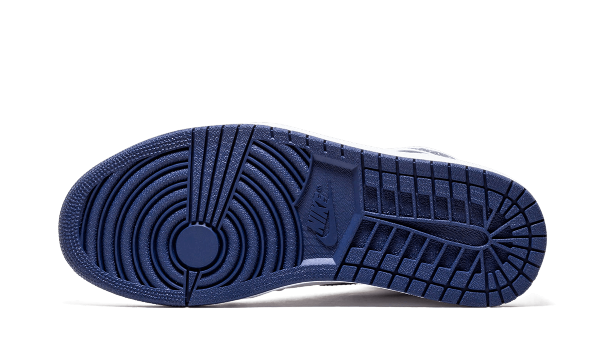 Air Jordan 1 Retro "Metallic Navy"