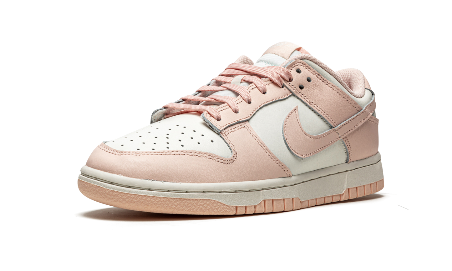 DUNK LOW WMNS "Orange Pearl"