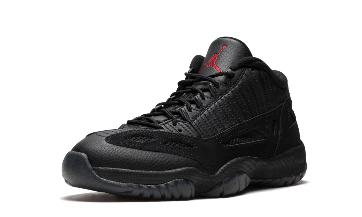 Air Jordan 11 Retro Low "Referee"