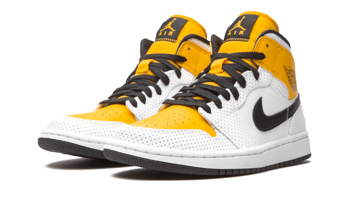 AIR JORDAN 1 MID WMNS "Perforated"