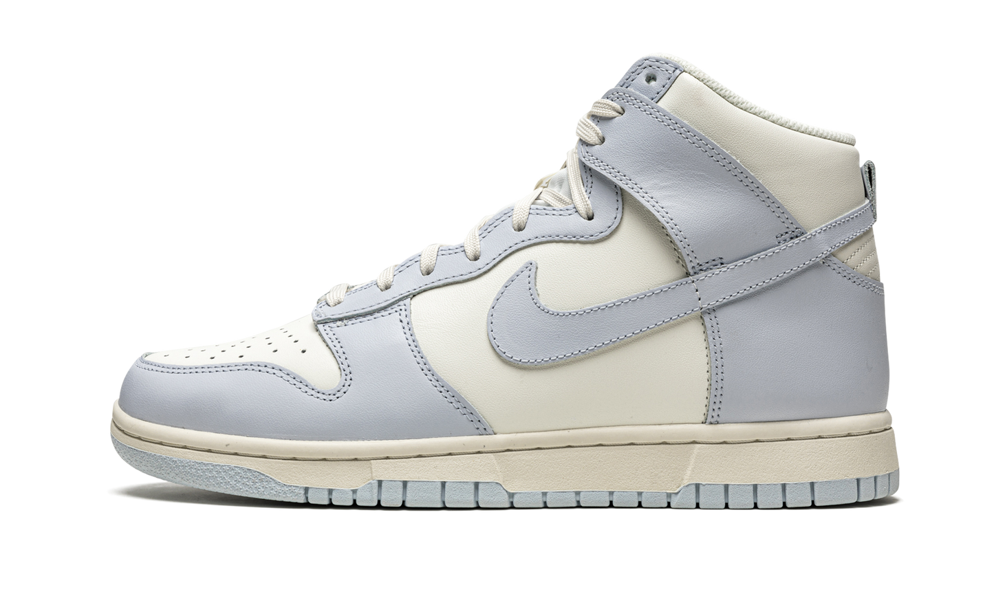 DUNK HIGH WMNS "Football Grey"