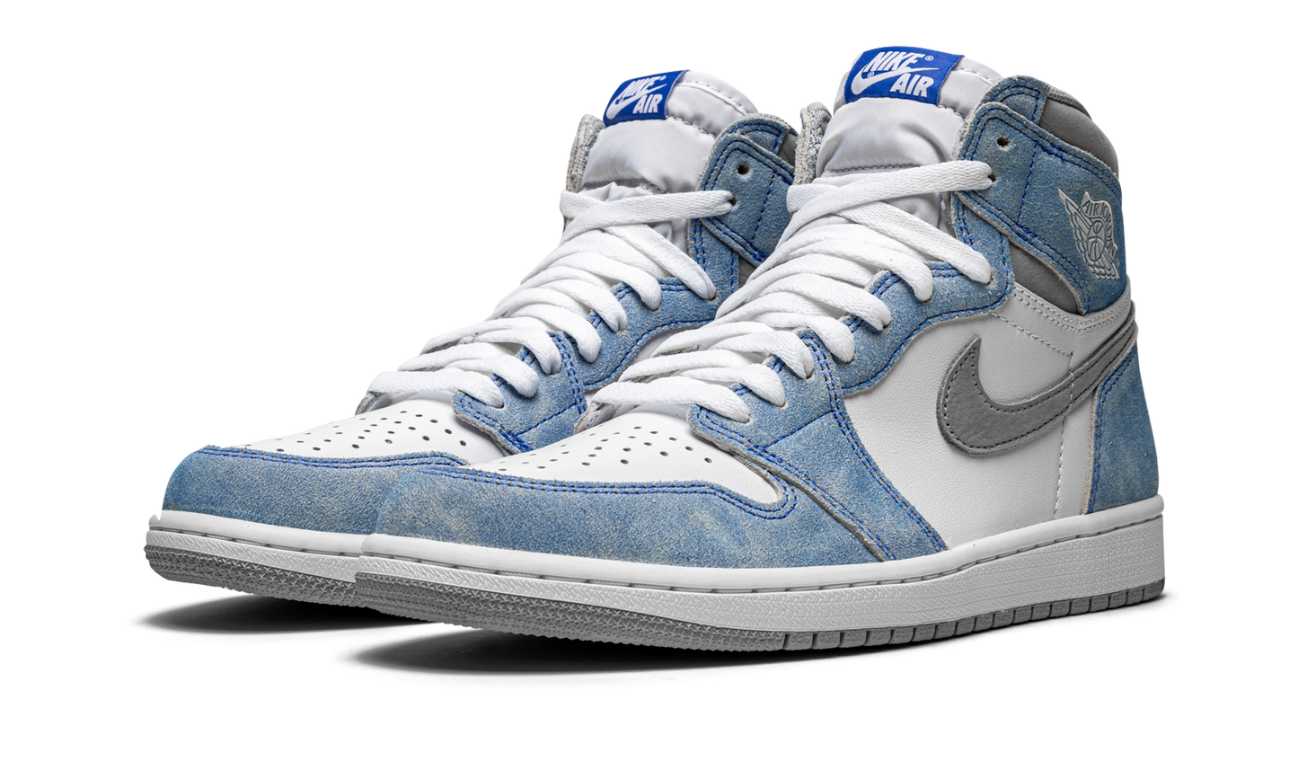 Air Jordan 1 Retro High OG "Hyper Royal"
