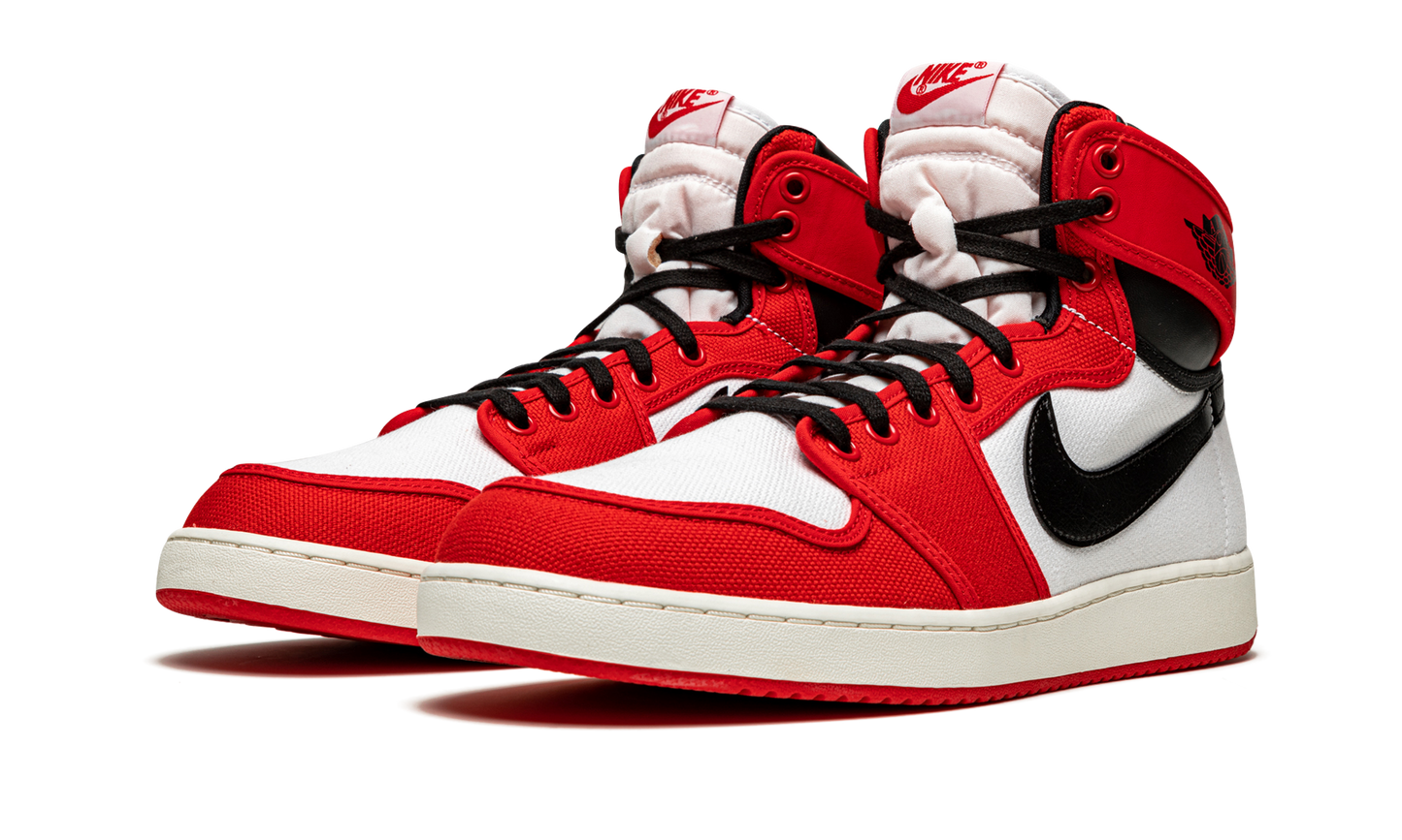 Air Jordan 1 KO "Chicago"