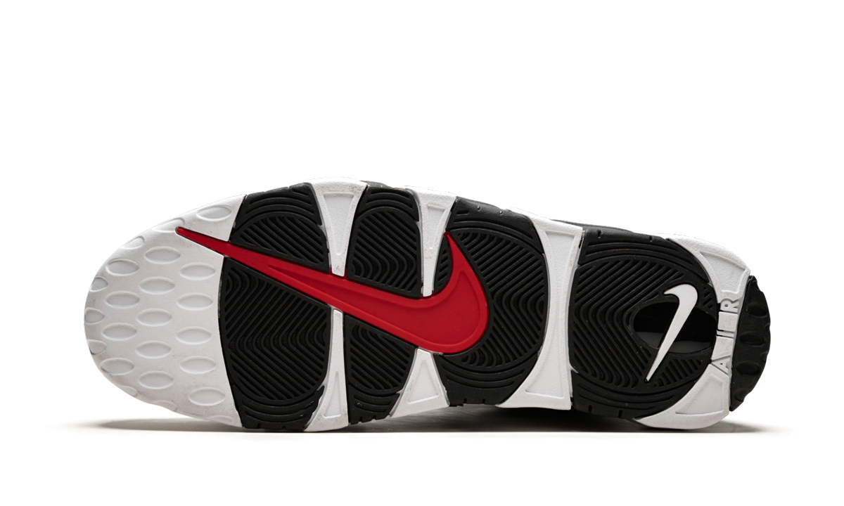 Air More Uptempo "Bulls"