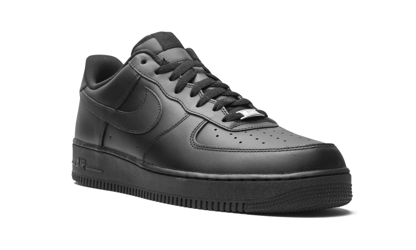 Air Force 1 Low "Triple Black"