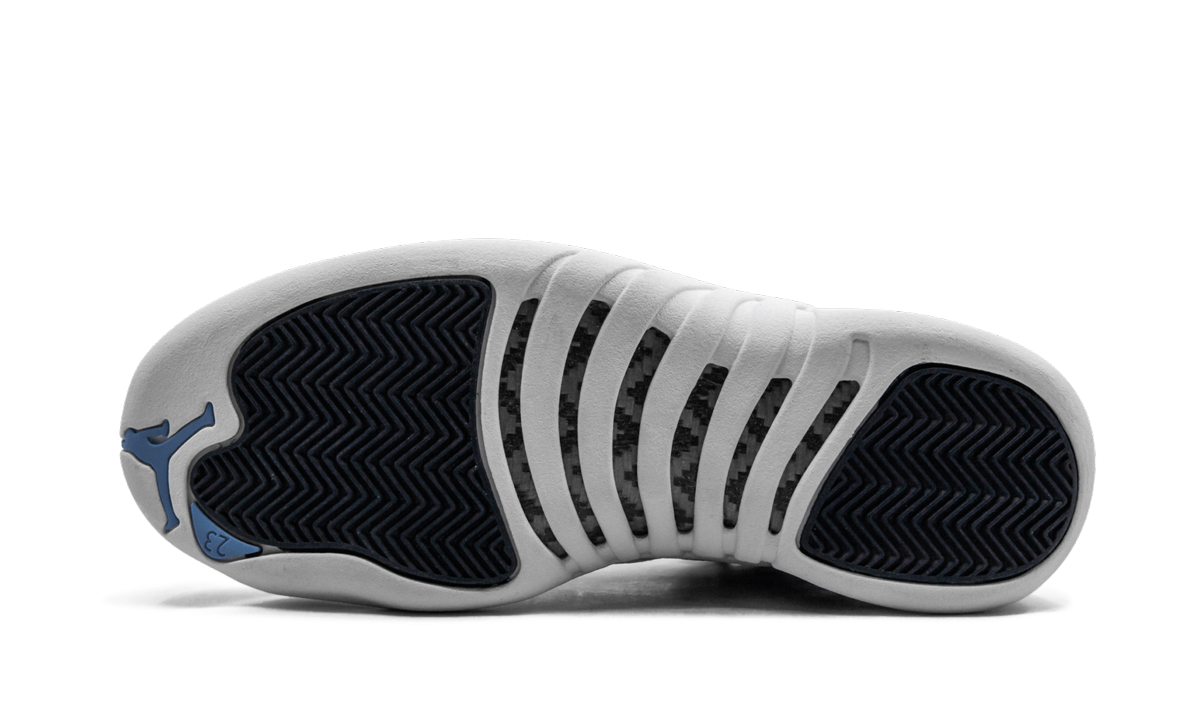 Air Jordan 12 Retro "Obsidian"