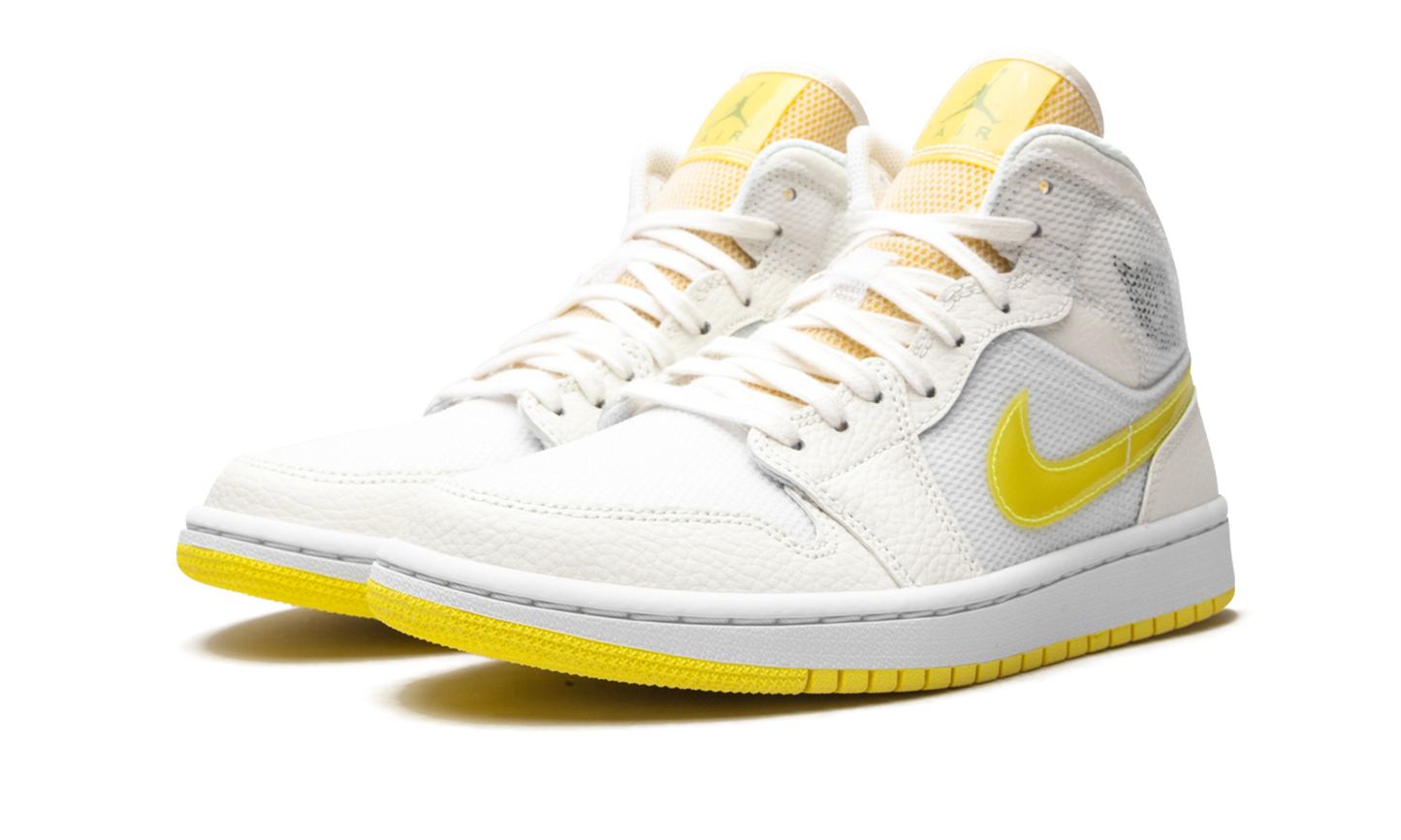 AIR JORDAN 1 MID SE WMNS "Voltage Yellow"