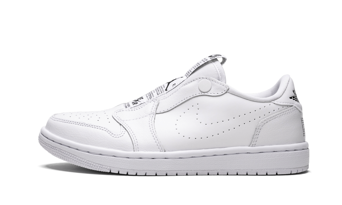 AIR JORDAN 1 RET LO SLIP WMNS "TRIPLE WHITE"