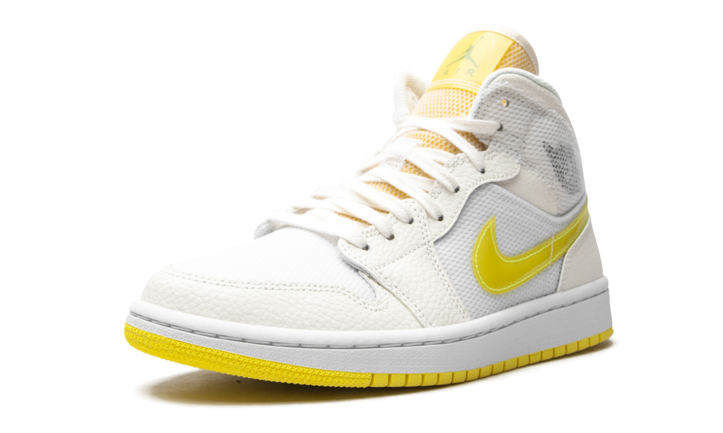 AIR JORDAN 1 MID SE WMNS "Voltage Yellow"